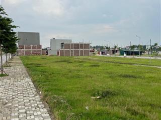 Tôi cần bán lô đất mặt ql 31, thái đào, bắc giang  đối diện trường cđ việt hàn giá rẻ 35 triệu/m2