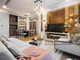 Cho thuê căn 2pn đủ đồ đẹp m3m4 nguyễn chí thanh, giá 16 tr nhà trống vào đc ngay