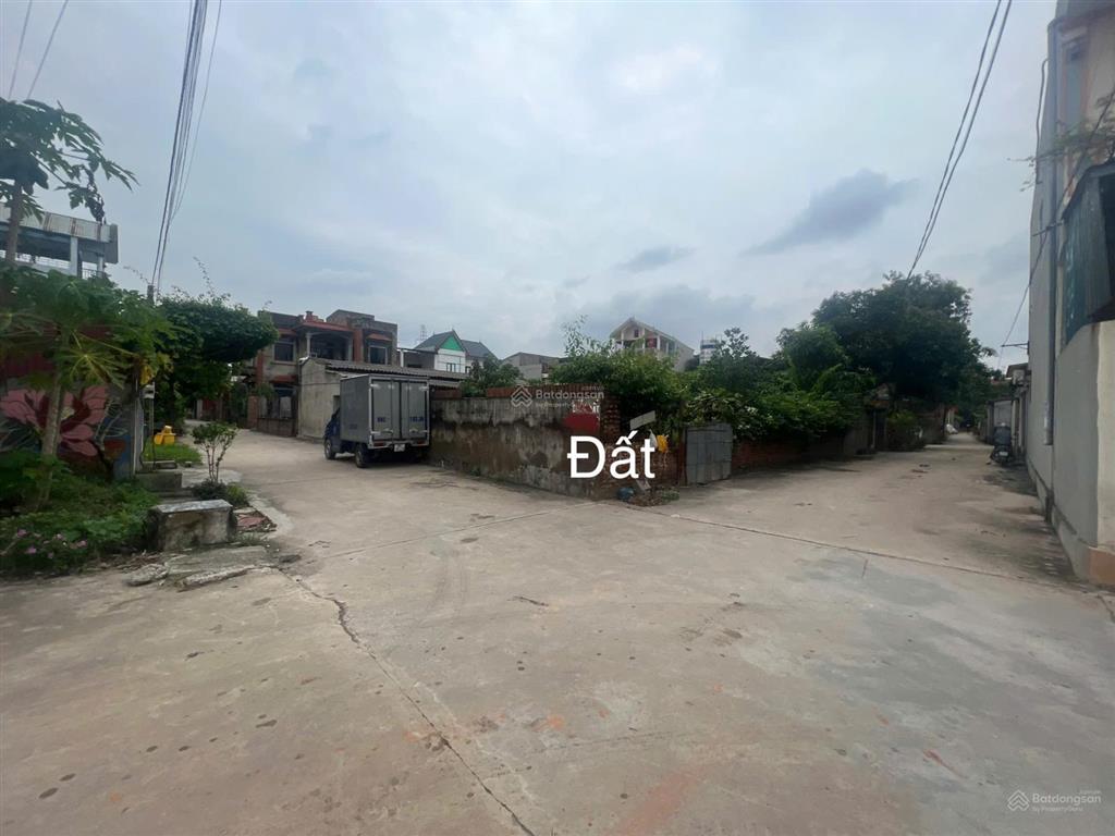 Bán 96,6m2 đất bìa làng thôn hoàng dương, đường rộng 8m. quy hoạch mở rộng đường lên đến 17m