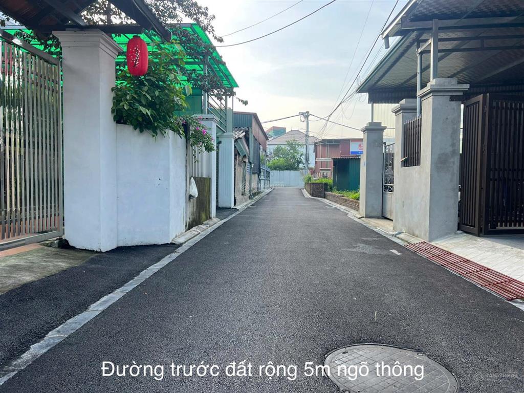 91,8m2 thôn tiên hùng  xã phúc thịnh  hà nội ( xã nguyên khê  huyện đông anh cũ ). đường rộng 5m