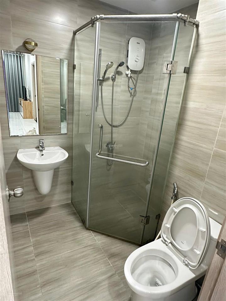 Chủ bán nhanh 2pn2wc 70m2 full nt đẹp chỉ xách vali vào ở ngay vincom sổ sẵn 2tỷ520 ht vay 1tỷ7