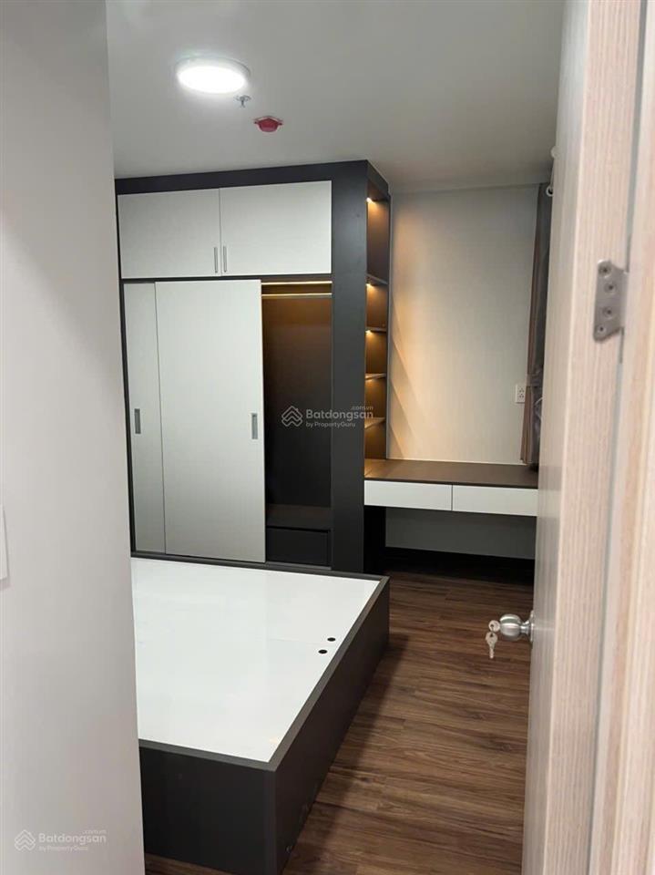 Chủ bán nhanh 2pn2wc 70m2 full nt đẹp chỉ xách vali vào ở ngay vincom sổ sẵn 2tỷ520 ht vay 1tỷ7