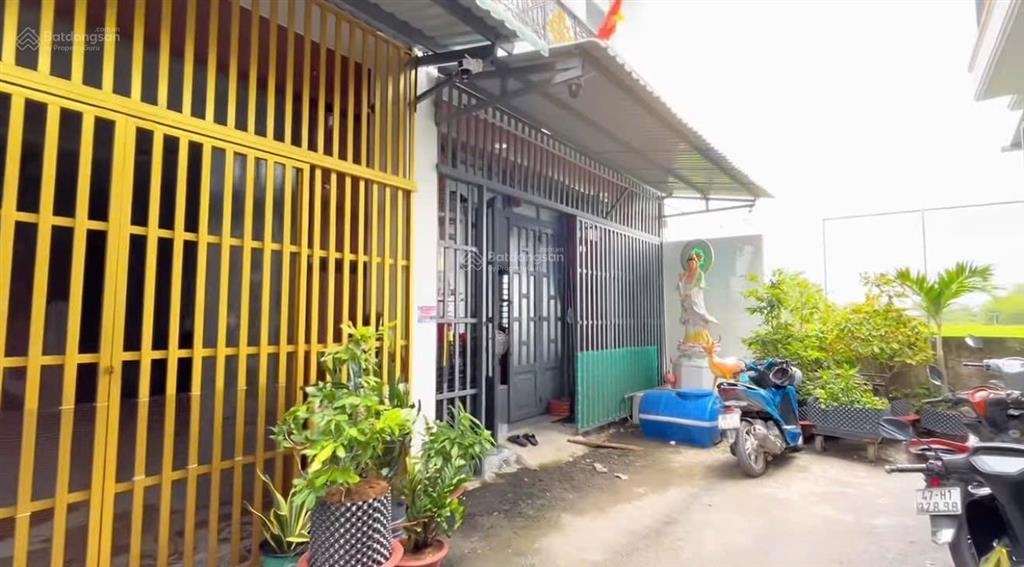 Bán nhà mặt phố tại đường 835d, thị trấn cần đước, cần đước, long an, giá cực chất 1,3 tỷ, 61,4 m2