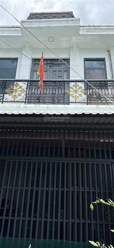 Bán nhà mặt phố tại đường 835d, thị trấn cần đước, cần đước, long an, giá cực chất 1,3 tỷ, 61,4 m2