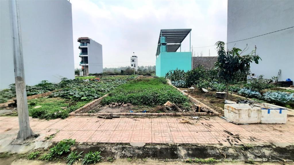Cần bán nhanh lô đất dv song phương, hoài đức, dt 78m2 mt 5.05m, giá đầu tư. 0973 791 ***