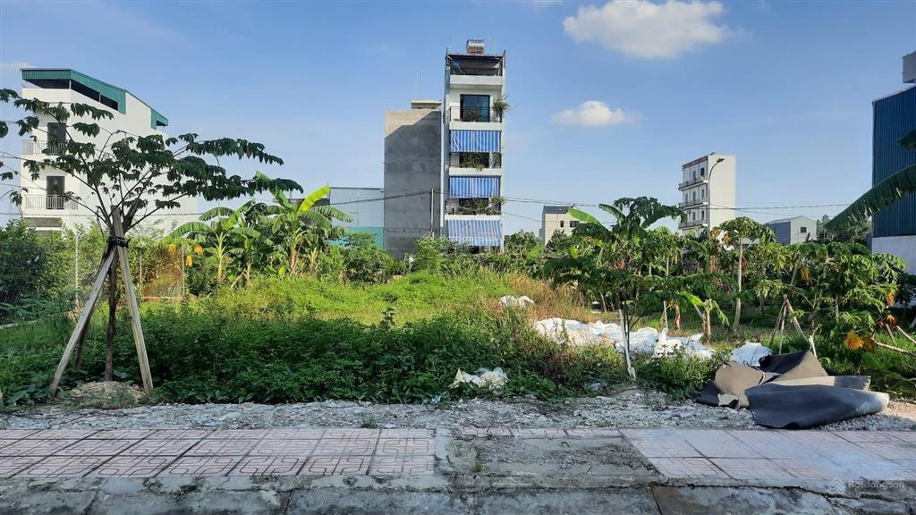 Cần bán lô đất dv song phương, hoài đức, dt 127m2 mt 8.4m, đẹp ko lỗi, giá đầu tư. 0973 791 ***