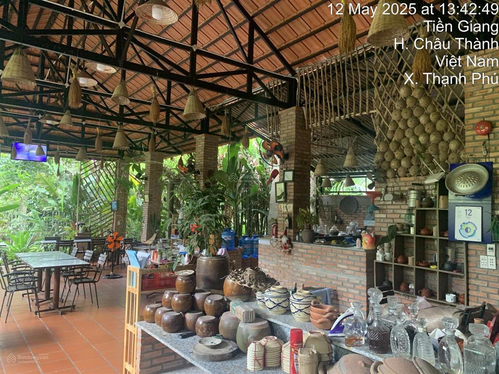 Bán homestay 22 phòng + 1 nhà đều hành 6 phòng + hồ bơi, sân vườn, nhà hàng... giá 16 tỷ