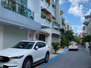 Bán chdv lê đức thọ p6 gv. dt15x22m.cn321.gía30 tỷ. nhà 1t 2l,có 46 phòng,cho thuê khoán 92tr/th
