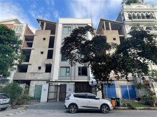 Bán biệt thự thô 5 tầng lô 18 đường lê hồng phong, hải phòng. 0968 005 ***