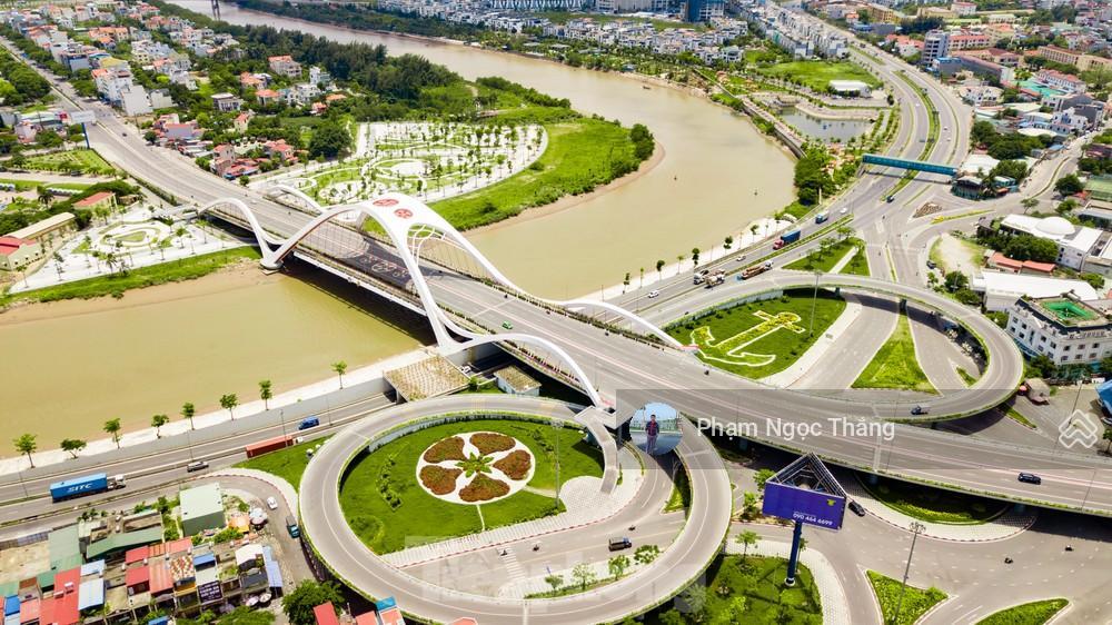 Bán đất + nhà cấp 4 mặt đường ngô gia tự chân cầu rào 140m 0968 005 ***