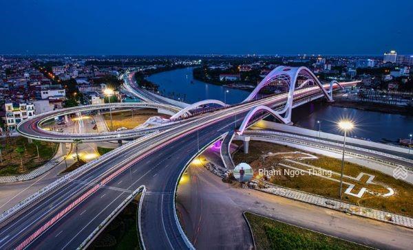 Bán đất + nhà cấp 4 mặt đường ngô gia tự chân cầu rào 140m 0968 005 ***