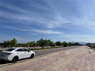 Tôi bán nhanh 890m2 đất mặt đường 716b, lên thổ cư, tmdv giá tốt đón sóng 2026