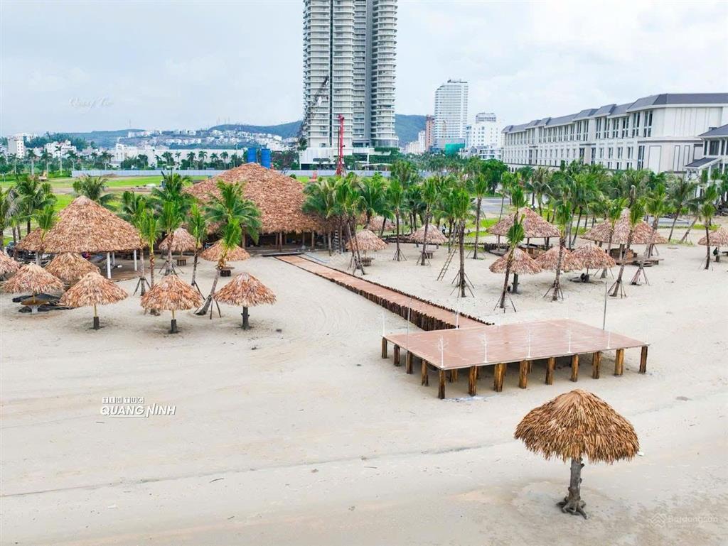 Bán căn 1pn dự án aria bay hạ long, chiết khấu 18%, quà tặng 500 triệu, view thẳng biển