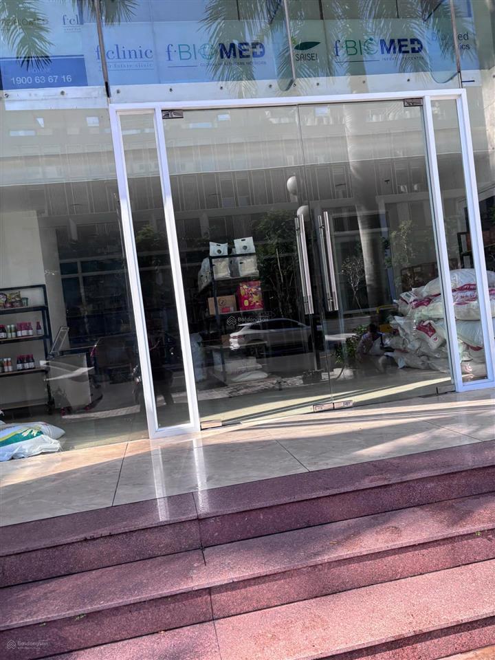 Cđt bán shophouse 144m2 giá 25tỷ tầng trệt golden king 15 nguyễn lương bằng, q. 7 đối diện l'acade