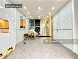 Nhà phân lô xây mới đường 6m vỉa hè 3m tại khu phân lô lê hồng phong  văn cao, có thang máy