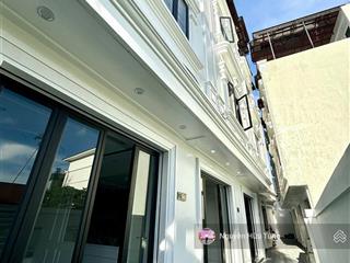 Nhà 4 tầng cực hot  ô tô đỗ gần sát cửa  ngay ngã tư 152 hồ sen  chợ hàng chỉ từ 3.6 tỷ/ căn