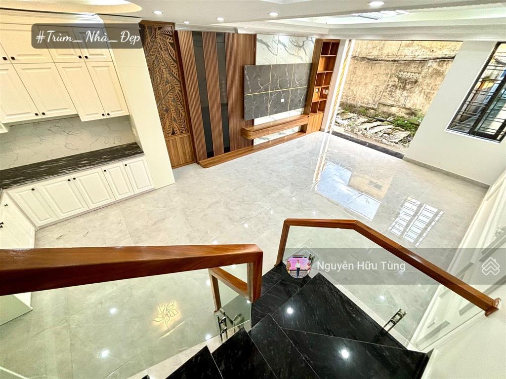 Nhà xây mới mặt ngõ khu vực vạn mĩ  đà nẵng ngõ rộng 4m ô tô đỗ cửa hoặc cho vào nhà chỉ hơn 3 tỷ