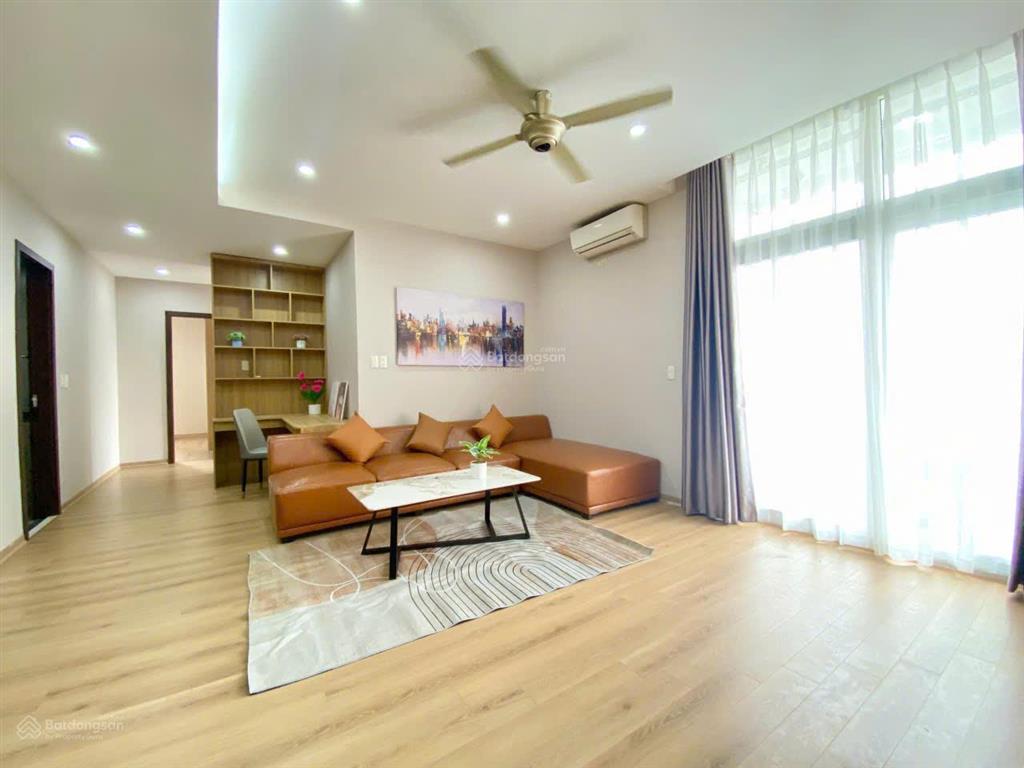 Bán gấp căn hộ 3 phòng ngủ rộng thoáng, đầy đủ nội thất giá cực rẻ tại dương nội.  0988 125 ***