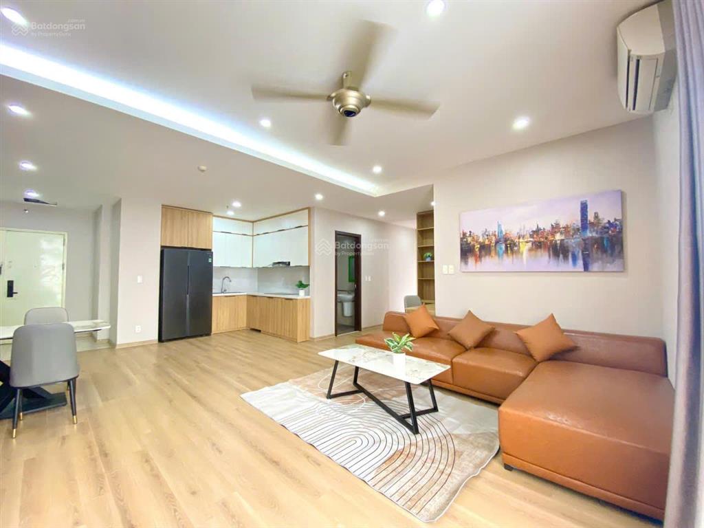 Bán gấp căn hộ 3 phòng ngủ rộng thoáng, đầy đủ nội thất giá cực rẻ tại dương nội.  0988 125 ***