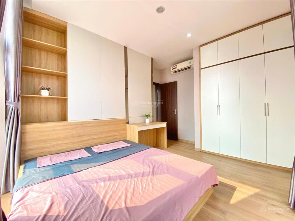 Bán gấp căn hộ 3 phòng ngủ rộng thoáng, đầy đủ nội thất giá cực rẻ tại dương nội.  0988 125 ***