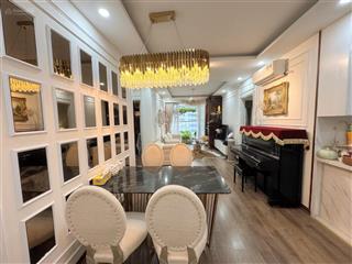 Chính chủ bán căn hộ diện tích 85m2 full nội thất xịn giá 5,7 tỷ