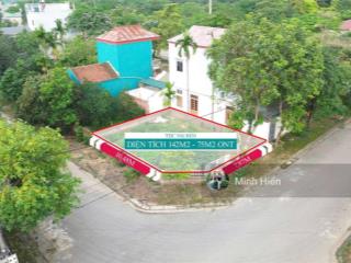 Bán lô góc 142m2 mặt tiền rộng 10x14m tái định cư vai réo  cnc hòa lạc