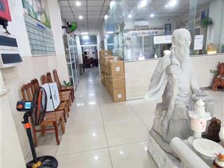 Giá 28tỷ. bán gấp toà nhà 7 lầu mặt tiền bùi văn hoà ngay kcn 2 biên hoà. 300m2, sàn 1250m.pccc đủ.