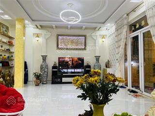 Bán biệt thự sát biển thùy vân, vũng tàu  biệt thự 3 tầng sang trọng, dọn vào ở ngay, giá 25 tỷ