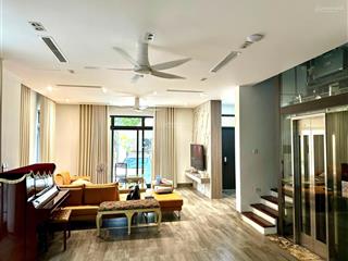 Cho thuê biệt thự song lập starlake, kđt tây hồ tây  thang máy, 2 mặt thoáng