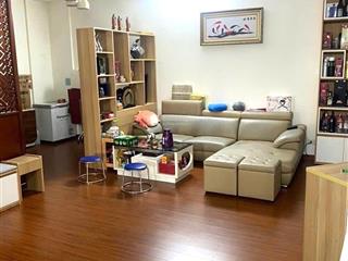 Bán căn chung cư tòa d11 sunrise building 90 trần thái tông 89 m2, 2 phòng ngủ, 2 vs