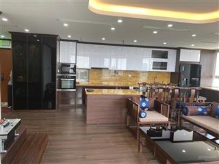 Bán căn chung cư tòa handcorp plaza 72 trần đăng ninh cầu giấy 170m2, 4 phòng ngủ, 2 vs