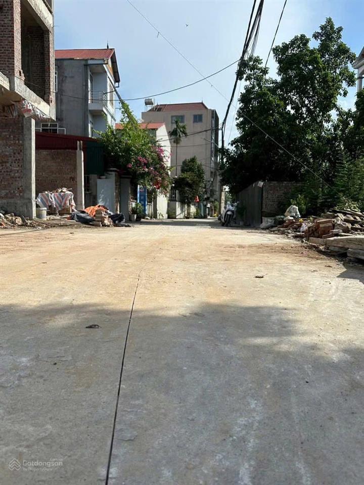 Bán đất uy nỗ thị trấn đông anh 50m2 đường 7 mét hai oto tránh 5,45 tỷ tiện ích đầy đủ