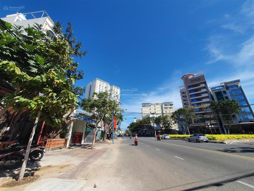 Bán lô đất đẹp ngang 8.2m cho xây dựng khách sạn 7 tầng mặt tiền võ thị sáu vũng tàu