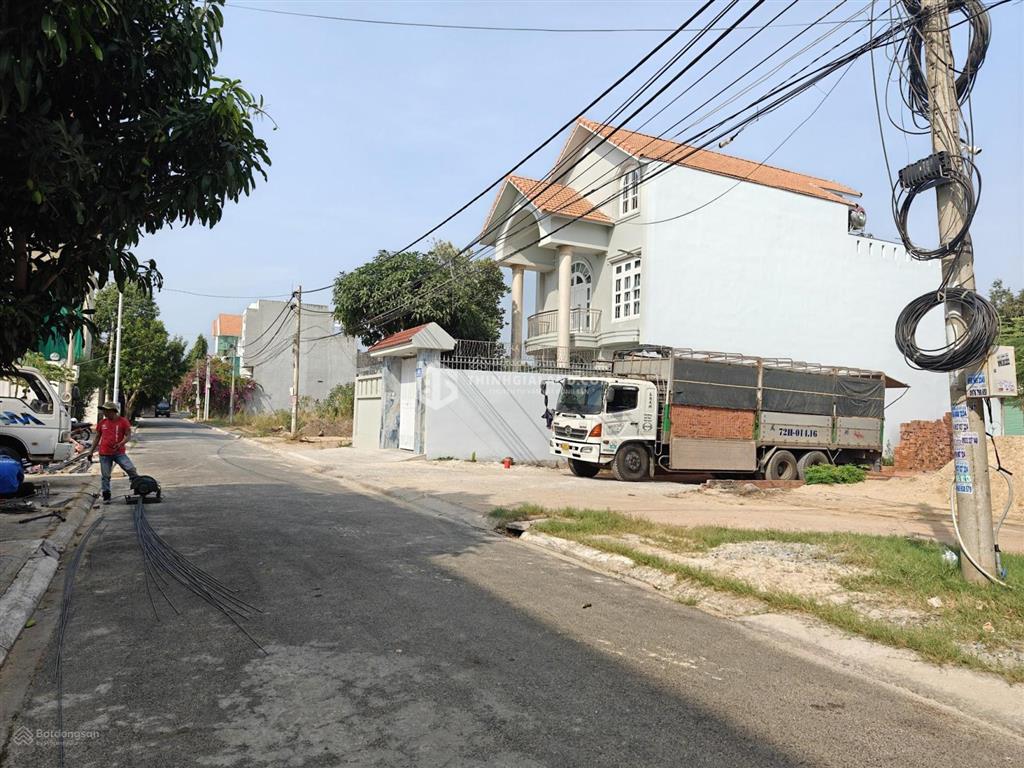 Bán lô đất đẹp xây biệt thự sát công viên bãi sau vũng tàu 213m2, full thổ cư giá 25.56 tỷ