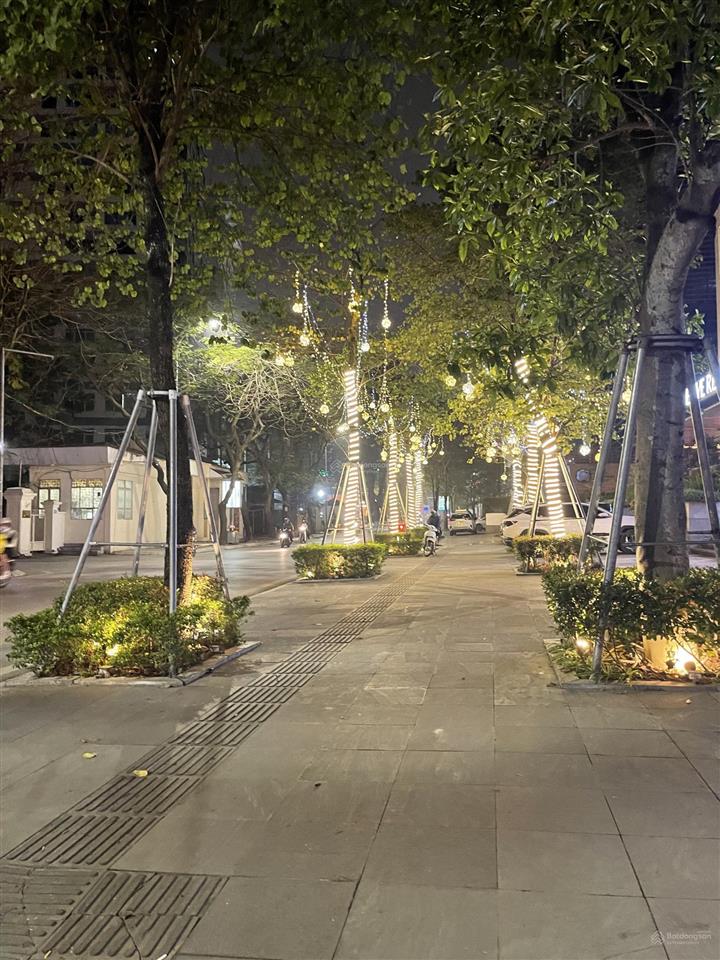 Cần bán chung cư 45m2, 2 phòng ngủ để lại toàn bộ đồ hơn 1,9 tỷ (sổ đỏ sẵn sàng)  0778 395 ***