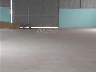 Cho thuê kho chứa hàng 350m2, giá 15 triệu/tháng ở tp thuận an bình dương,  0908 954 ***