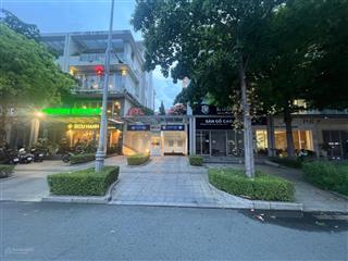 Văn phòng kinh doanh mặt tiền đường nguyễn cơ thạch sala cho thuê 690m2 sử dụng sàn trống, máy lạnh