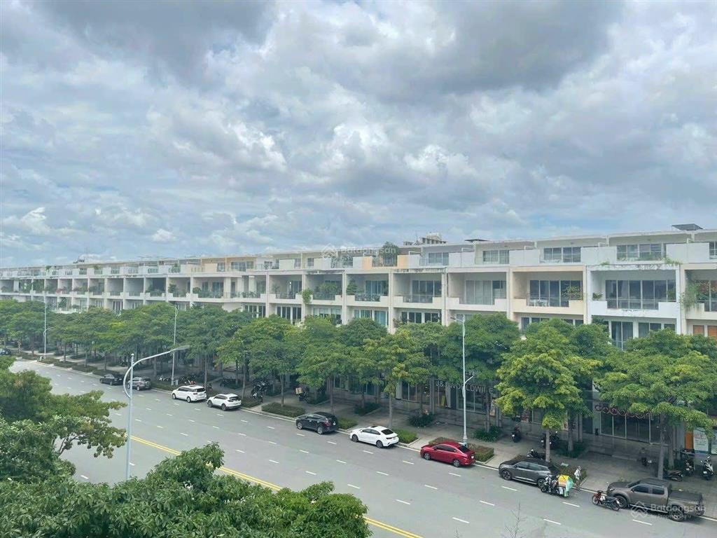 Bàn nhà phố thương mại nguyễn cơ thạch 7x24m2 công nhận 170,4 m2 giá 200ty ( tl ) sổ hồng riêng