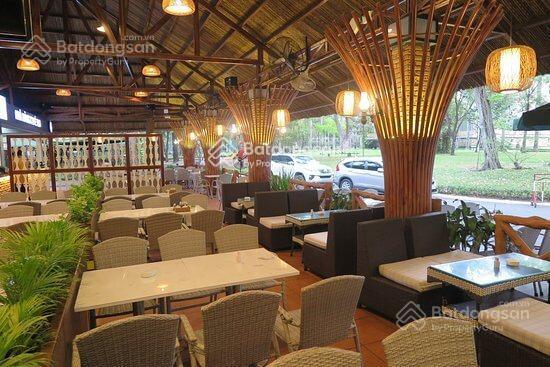 Cho thuê mặt bằng làm showroom, ngân hàng, cafe tại tầng 1 khối đế tòa nhà mỹ đình