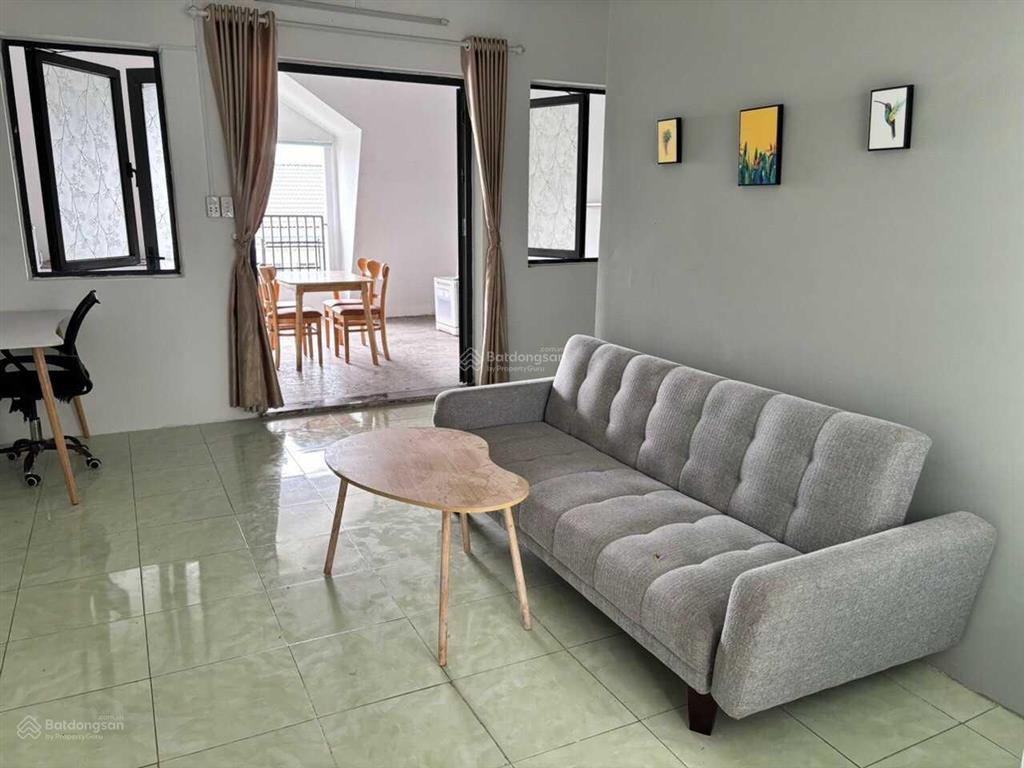Phòng lớn, tiện nghi tại lakeview city q2  5tr