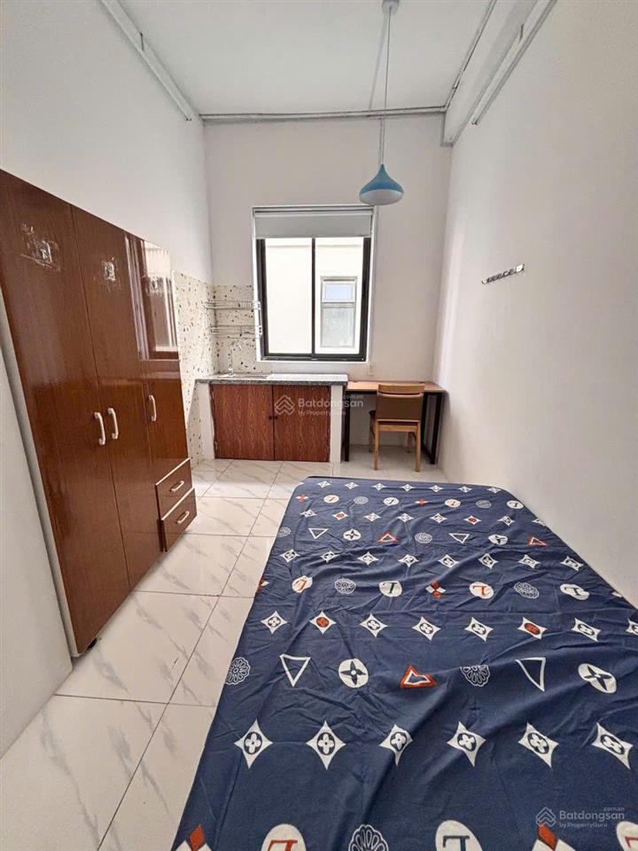 Phòng lớn, tiện nghi tại lakeview city q2  5tr