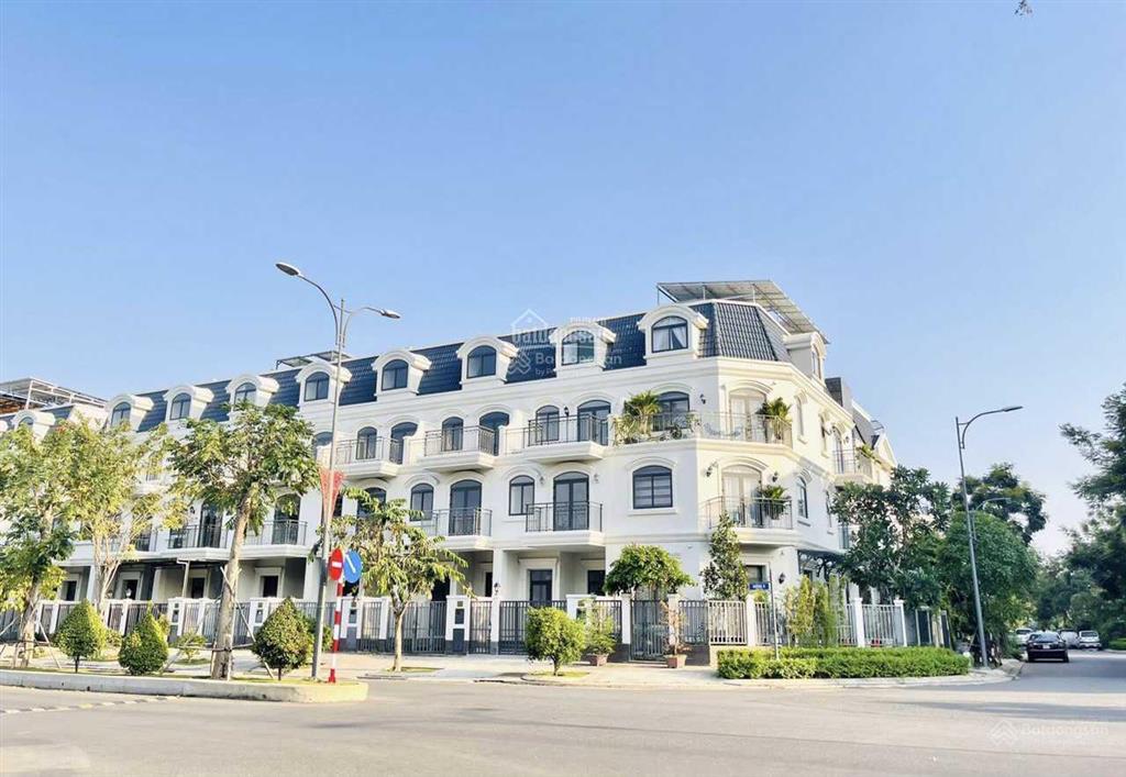 Phòng lớn, tiện nghi tại lakeview city q2  5tr