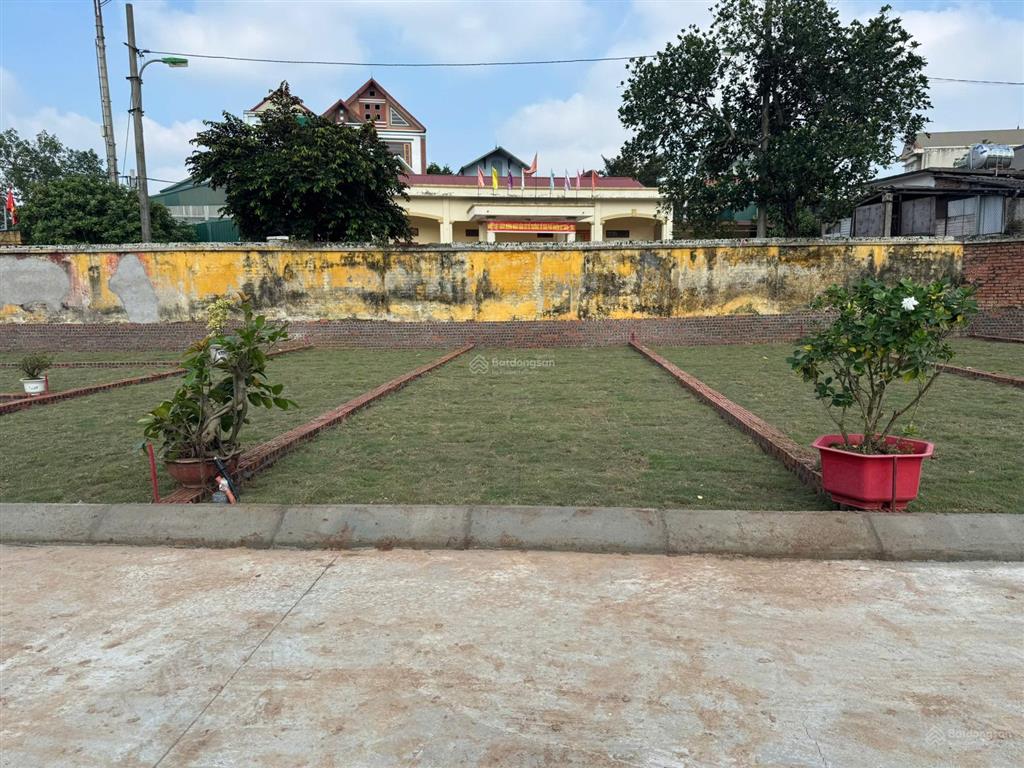 Lô đất 50m2 trung tâm sơn tây, hà nội, 2,5 tỷ, mặt tiền 4,5m, cách viện 105 chỉ 3p