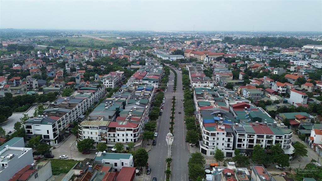 Lô đất 50m2 trung tâm sơn tây, hà nội, 2,5 tỷ, mặt tiền 4,5m, cách viện 105 chỉ 3p