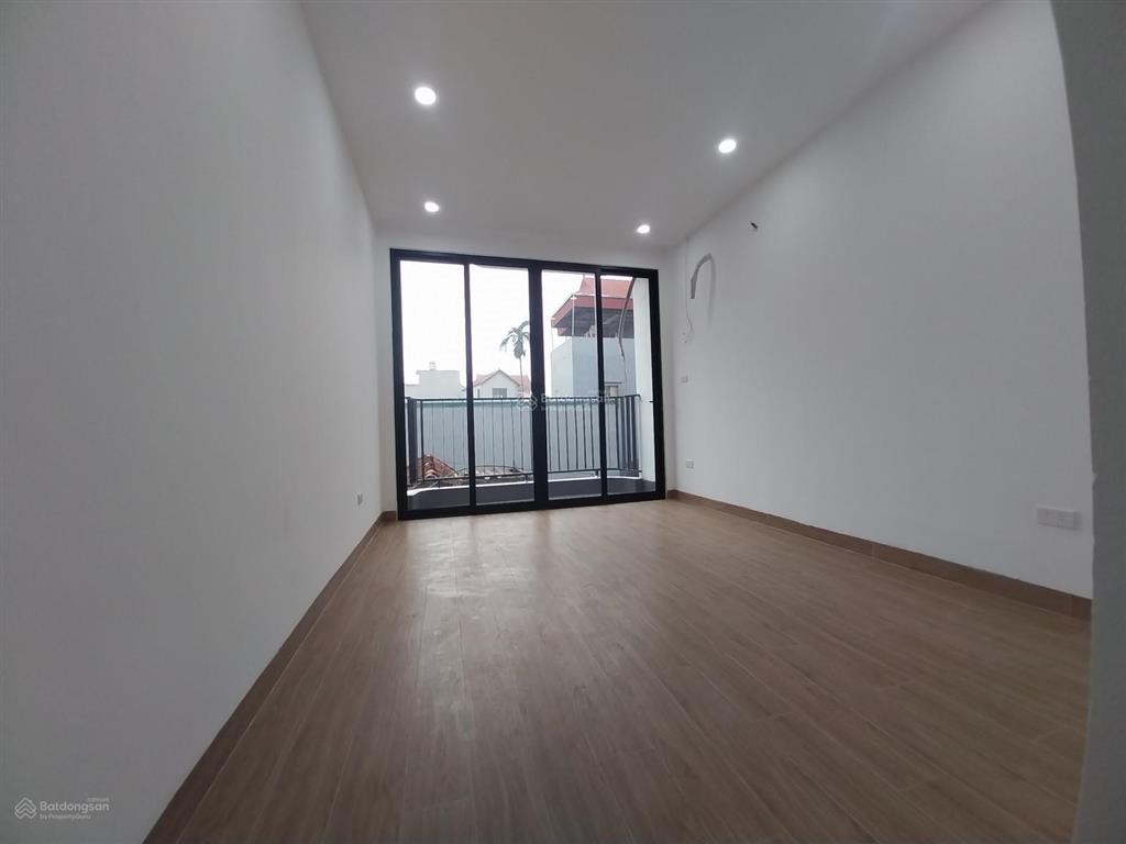 Bán gấp, nhà đẹp, mới xây, ô tô nhỏ lùi cổng, la tinh 1, ngay vành đai 4. dt 30m2x4t, nhỉnh 4 tỷ