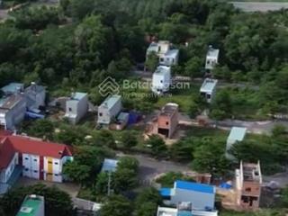 Chính chủ bán đất 81 m2 khu đô thị phương trường an .