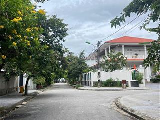 Bán đất biệt thự kqh thủy dương 2 ngay trục chính văn tiến dũng