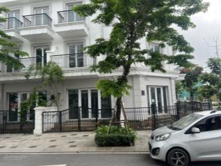 Chính chủ bán căn shophouse eurowindow twin park trâu quỳ gia lâm, 120m2 ngay hồ điều hòa