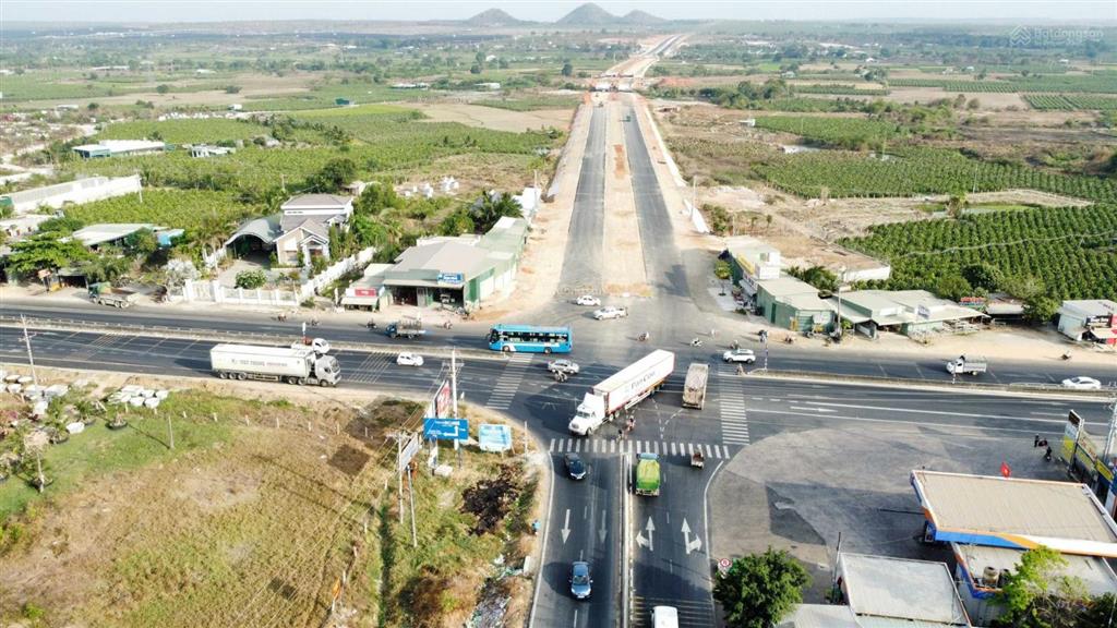 Bán vài mảnh vườn giá tốt nhất kv gần đường dẫn hàm kiệm tiến thành về dự án novaworld phan thiết