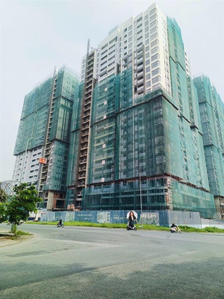 Bán căn góc 2pn tầng cao view sông, giá đã vat 6ty450